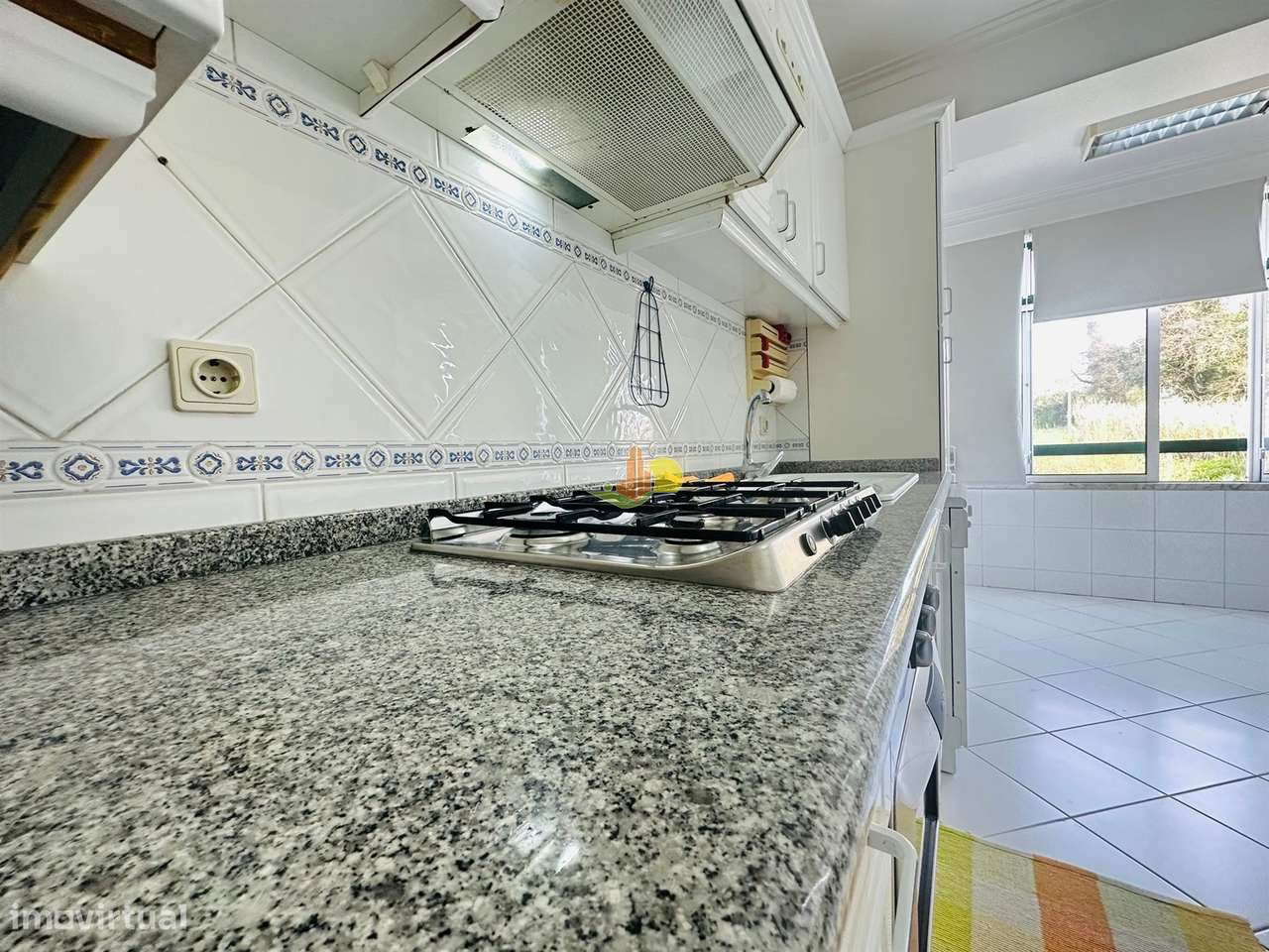 T2 Com Garagem e Arrumo - Abadias! - Grande imagem: 5/30