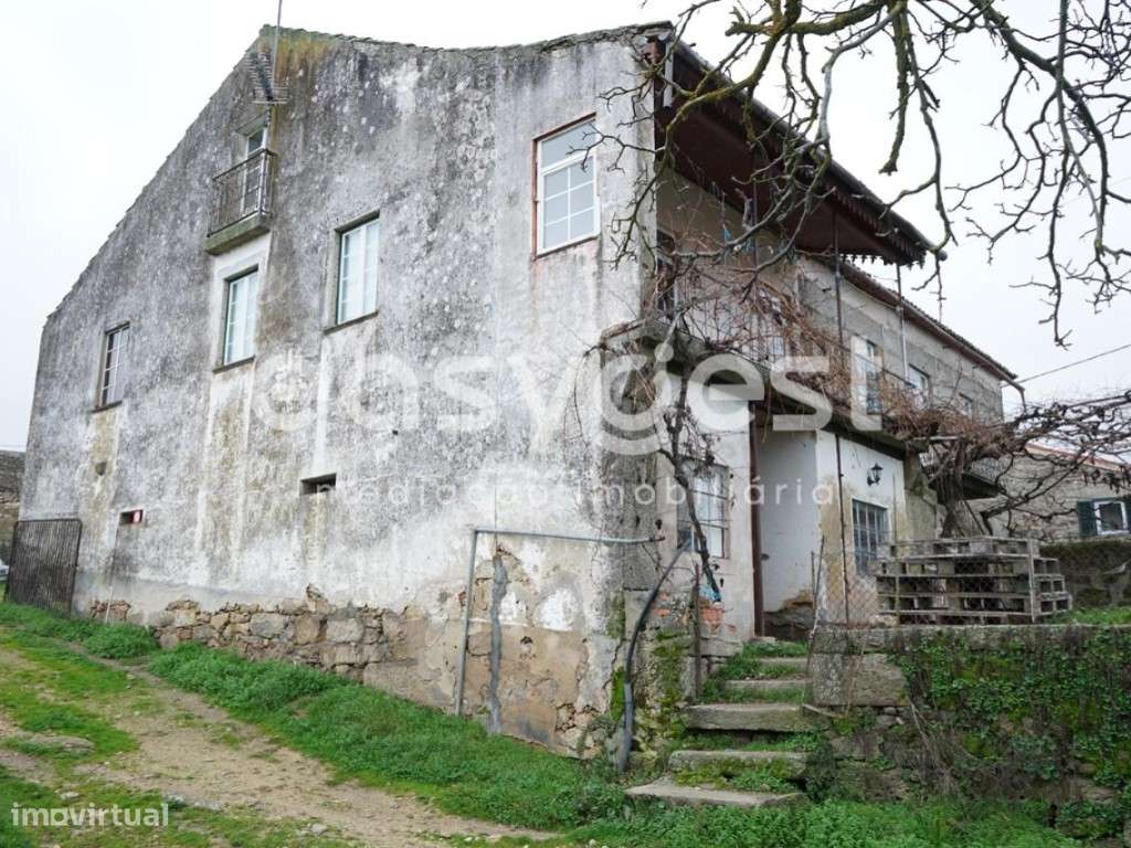 Quinta com anexos e dois hectares envolventes na Cabreira - Grande imagem: 4/60