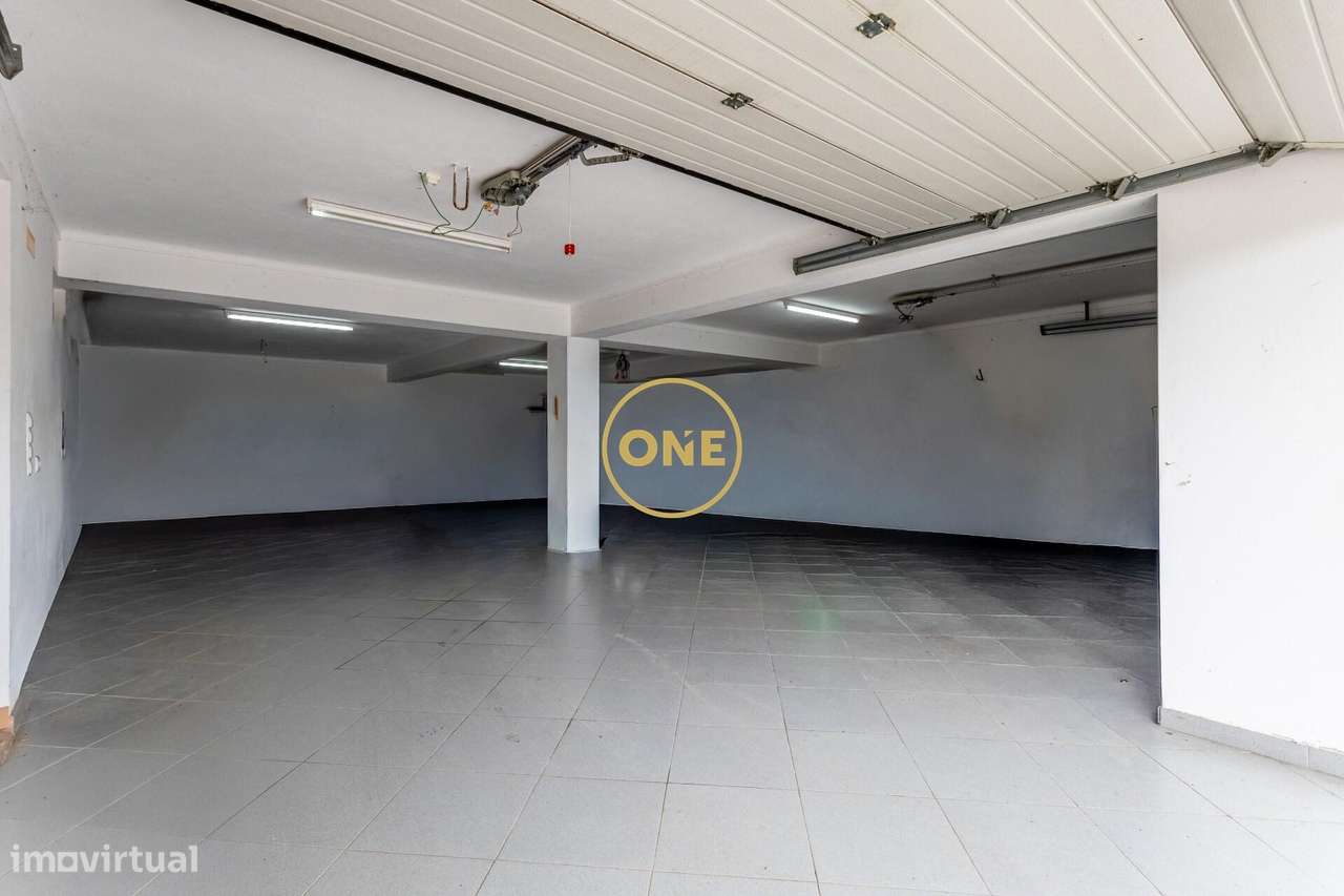 Propriedade Exclusiva em Sesimbra com 7.500m2 | Moradia de 529m2, Priv-49