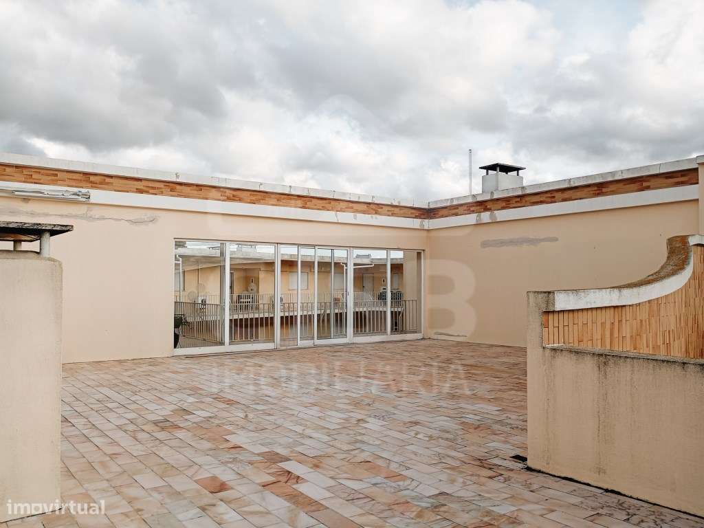 Apartamento T3 em Samora Correia-22