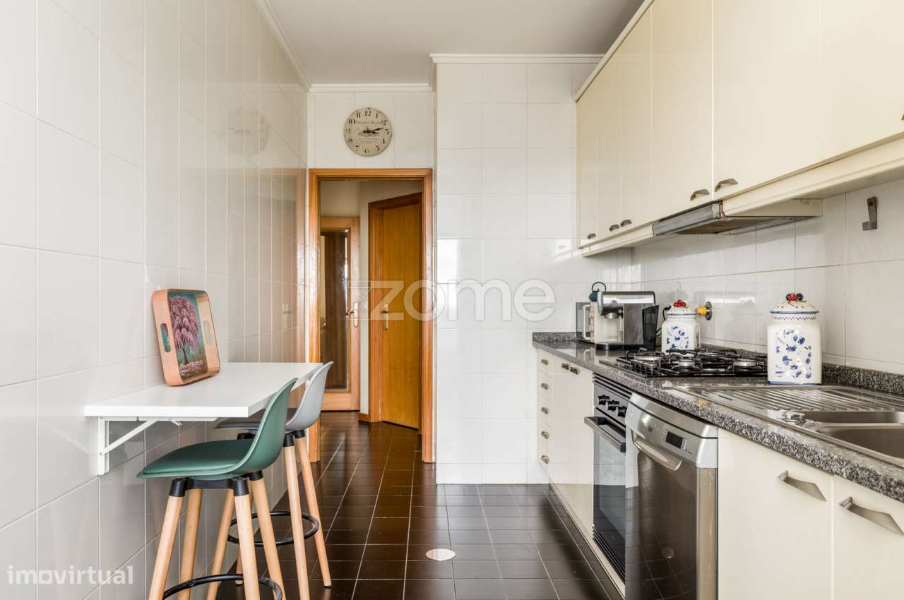 T3 / T4 Duplex com Terraços em Condomínio com Piscina – Francelos-25