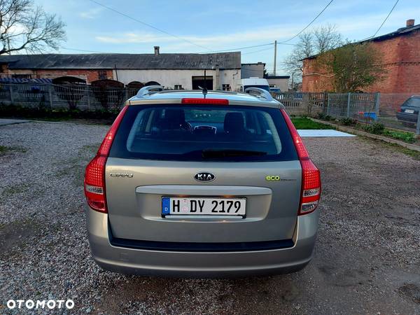 Kia Ceed Cee'd 1.4 Comfort + - 9