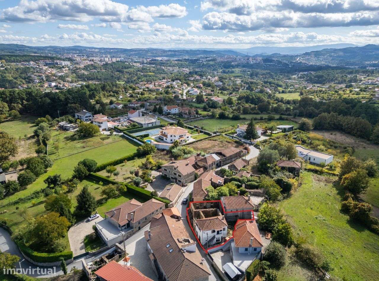 Conjunto de 4 moradias em Borbelinha, Adoufe - Vila Real-32