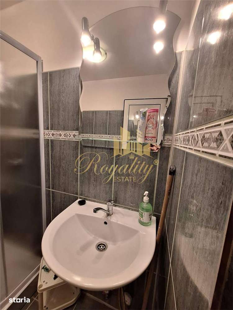 ZONA SOARELUI, Garsoniera in BLOC APARTAMENTE,parter, renovata - Imagine principală: 5/5