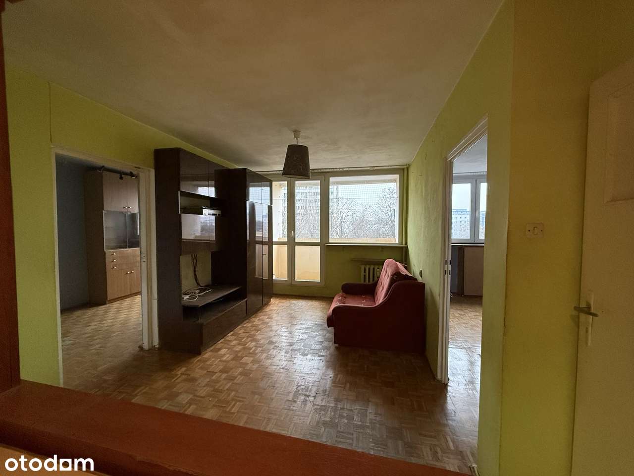 Słoneczne mieszkanie: 3 pokoje, ustawne, balkon, Sky Tower, do remontu - Pełny obrazek: 4/16