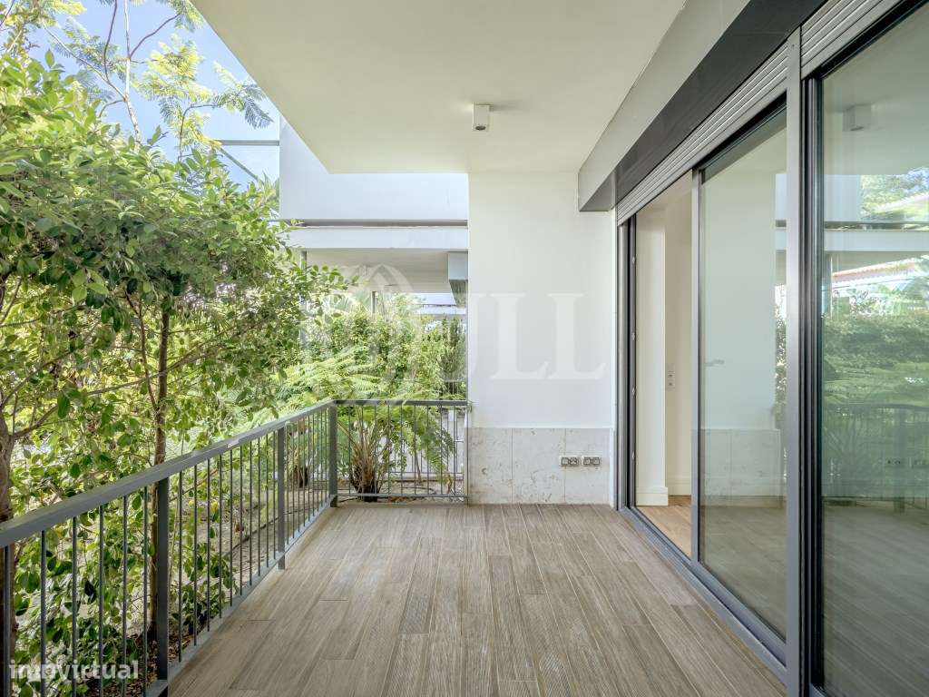 Apartamento T4 com jardim no centro de Cascais - Grande imagem: 2/30