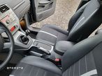 Ford Kuga 2.0 TDCi Titanium - 10