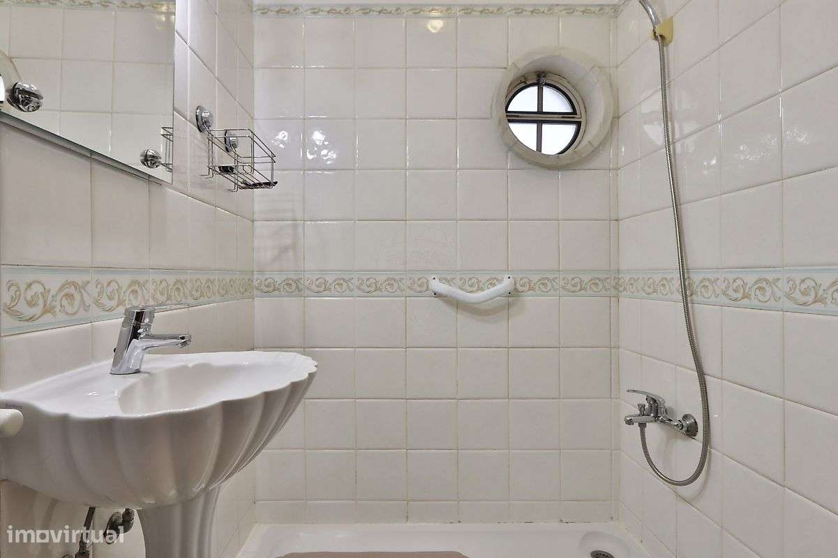 Moradia T4 para venda-16