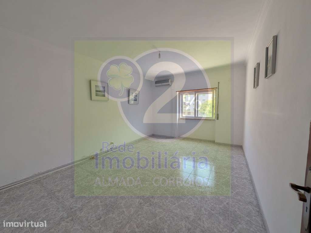 T3, bem localizado, Corroios-7
