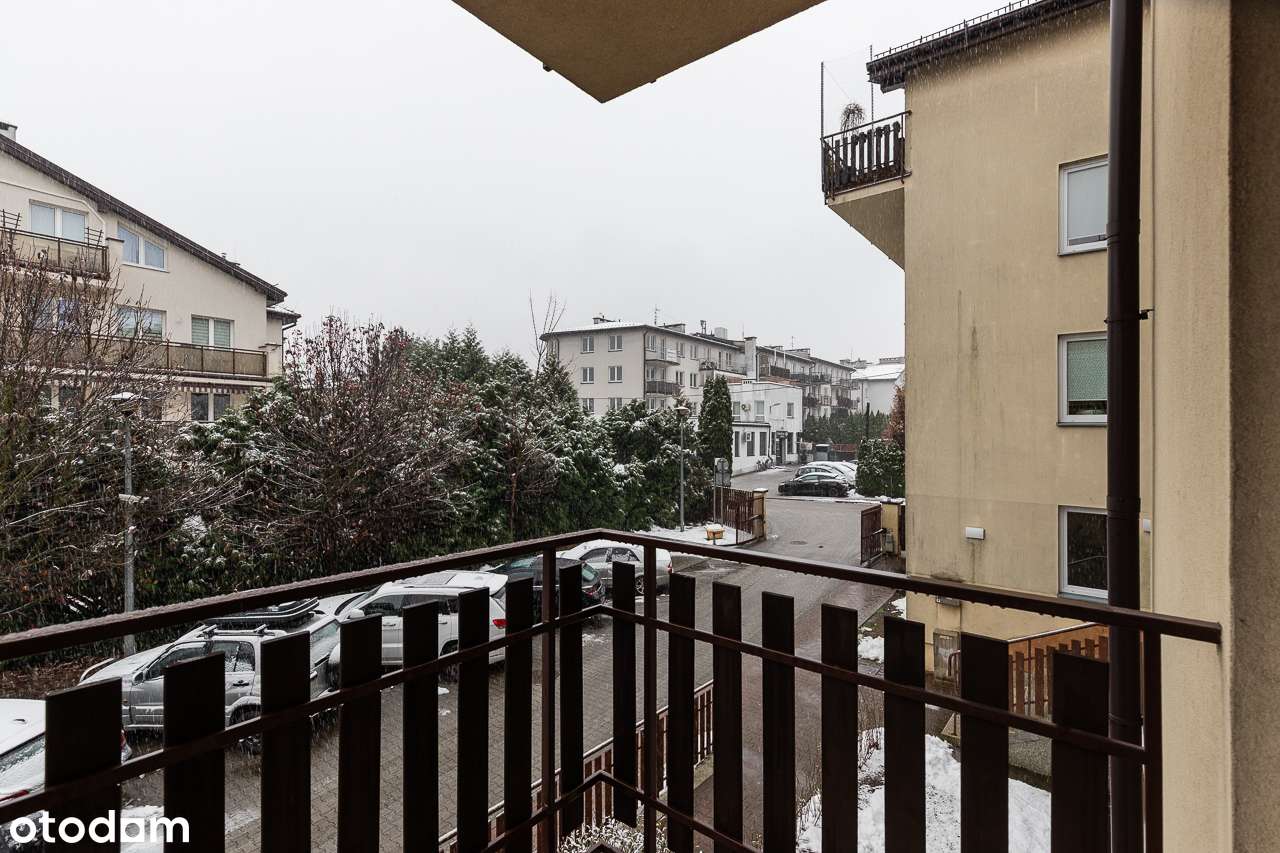 Funkcjonalna kawalerka 29,78 m2 z balkonem przy ul. Obozowej 41-9