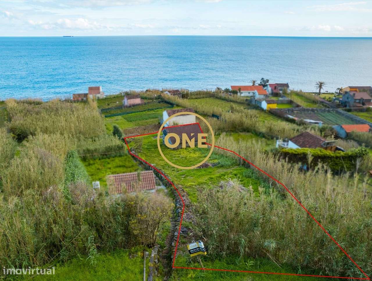 Refúgio Autêntico entre a Serra e o Mar – Terreno com Casa de Pedra - Grande imagem: 3/9