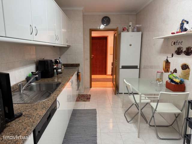Apartamento T2+1 junto ao Parque da Lavandeira - Grande imagem: 3/23