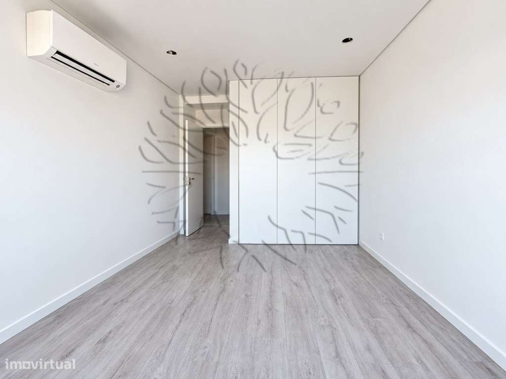 Duplex Novo com Amplos Terraços, Suite, Cozinha em Open Space-15