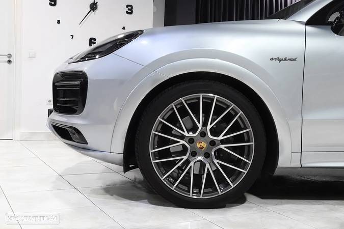 Porsche Cayenne Coupé - 10