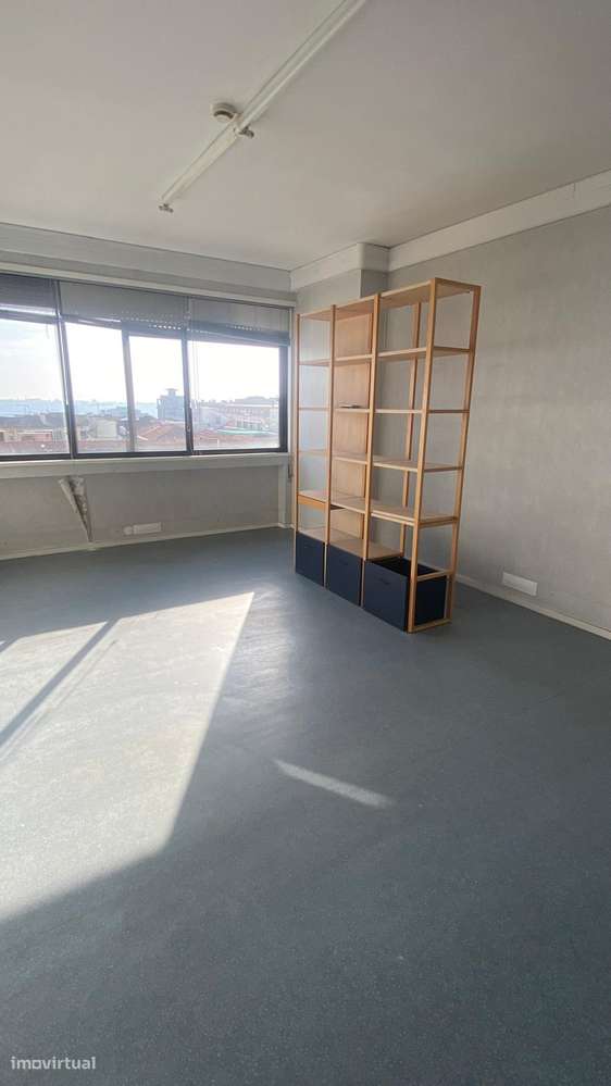 Escritório de 447m², com privilegiada vista, no Centro do Porto-29