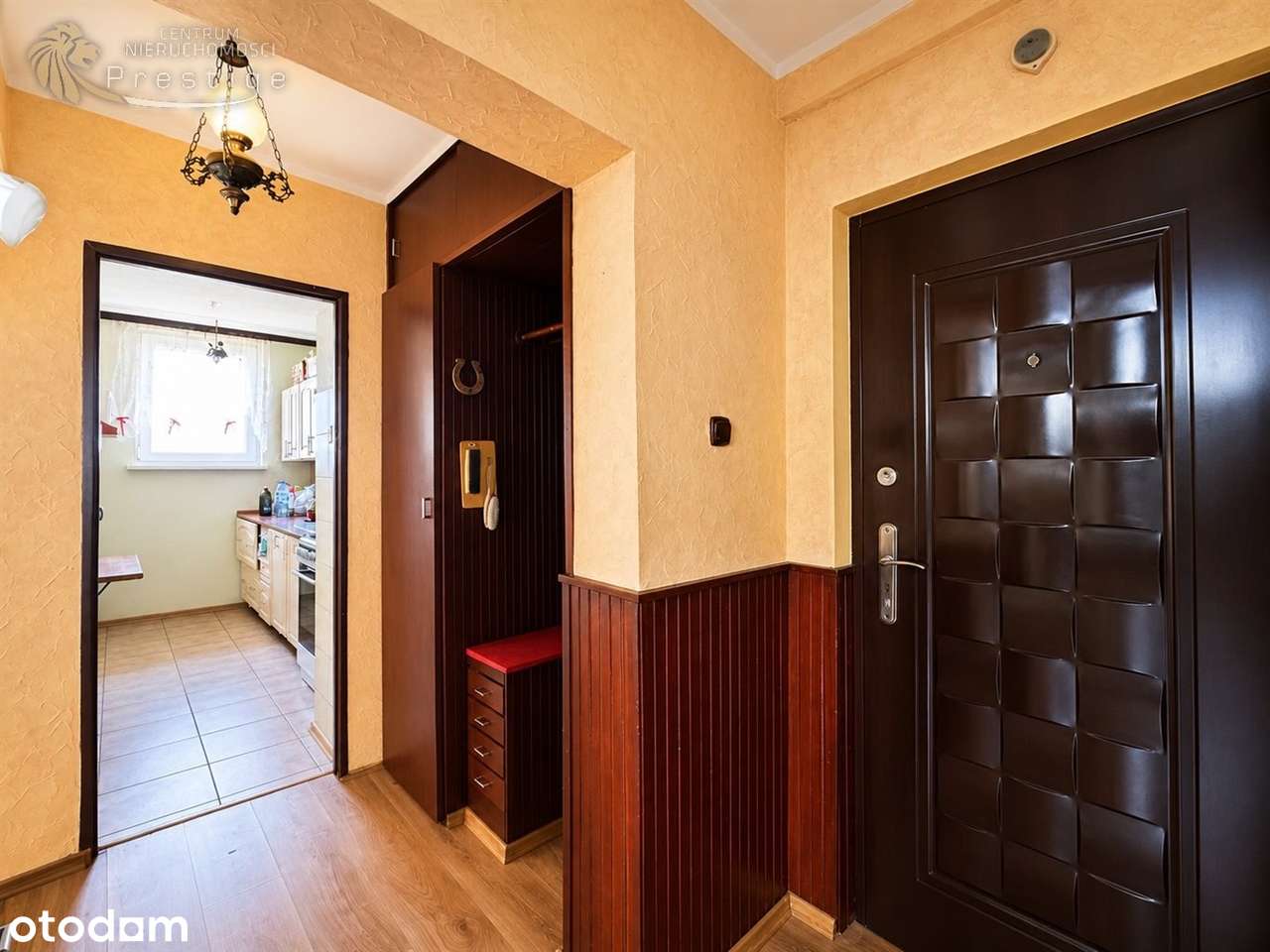 2 pokoje z balkonem przy lesie – 39 m²-2