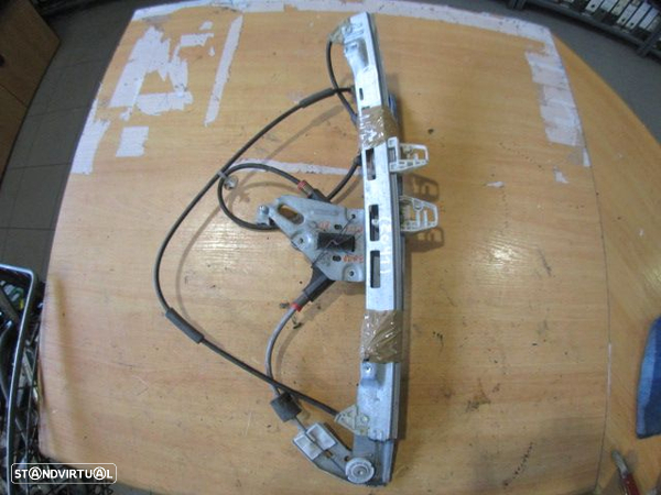 Elevador Sem Motor Elevsm2041 PEUGEOT 206 2005 1.4Hdi 70Cv 3P CINZA FD PEUGEOT 206 2004 1.9D 70CV 3P BRANCO FDRT - 3