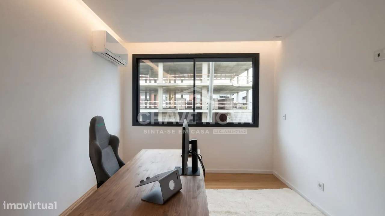 Apartamento T2 Novo c/ Lugar de Garagem Duplo na Madalena-13