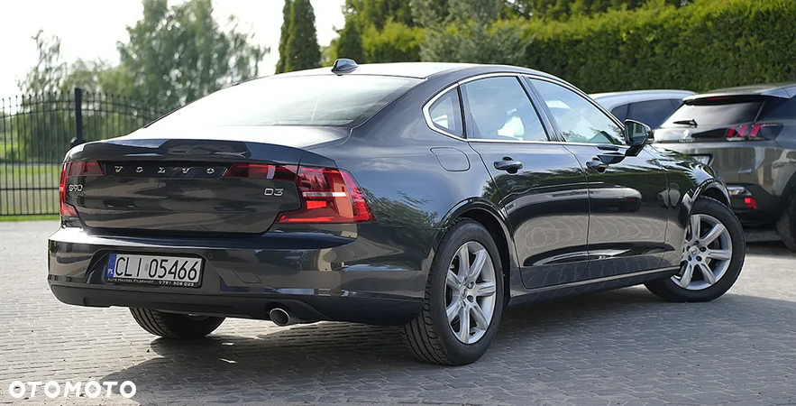 Volvo S90 D3 Geartronic Momentum Pro - 15