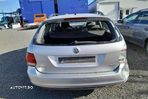 Dezmembrez Volkswagen VW Golf 5 [2003 - 2009] Variant wagon 1.6 MT (1 - 4