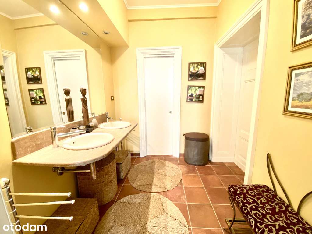 Mieszkanie na sprzedaż w ścisłym centrum Opola-10