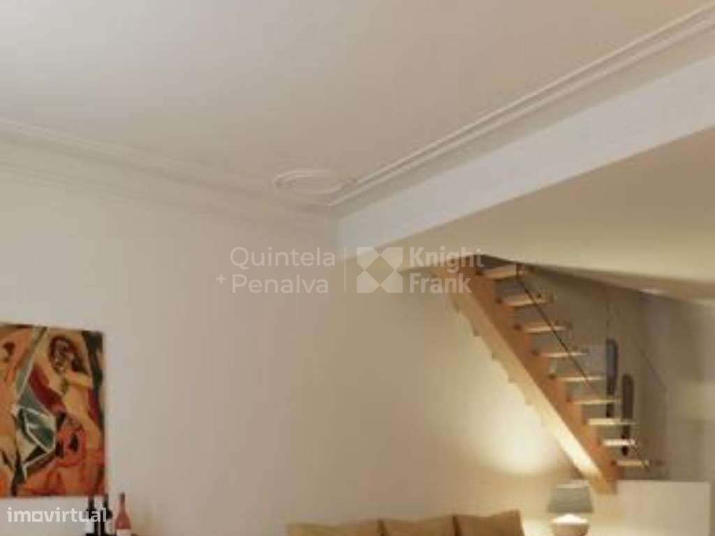 Apartamento T3 com vista sobre o Rio Tejo no Dafundo - Grande imagem: 5/20