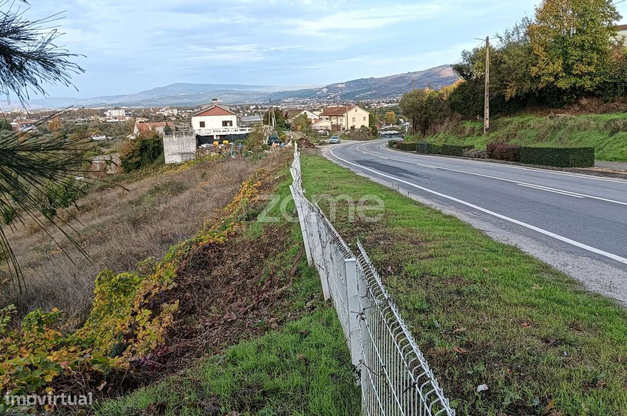 Lote de terreno para construção [1] - Grande imagem: 4/8