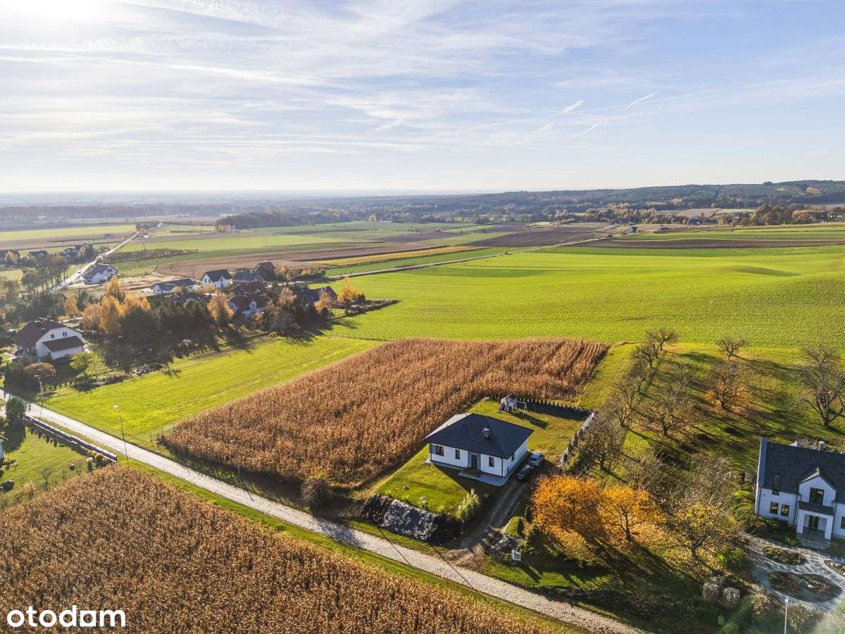 Parterowy dom w Gminie Wisznia Mała-19