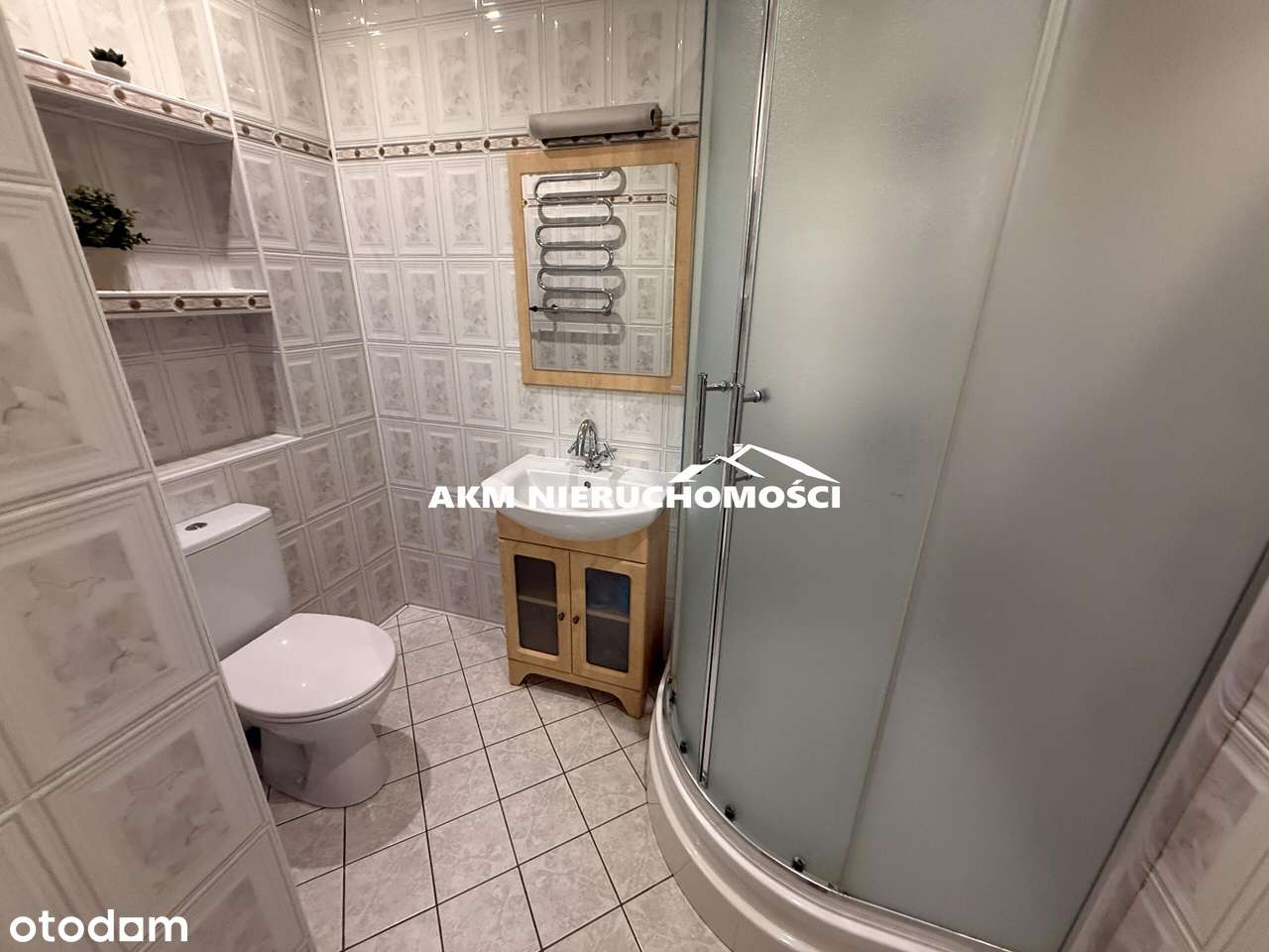 Duże mieszkanie z potencjałem w kamienicy - Pełny obrazek: 4/9