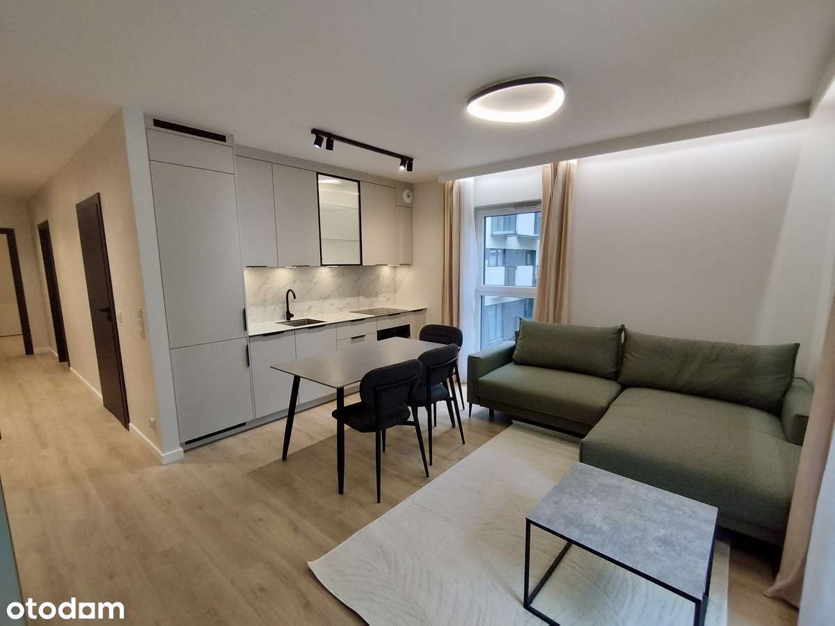 Nowy apartment 3 pok. Marcelin Fiqus z miejscem postojowym i komórką