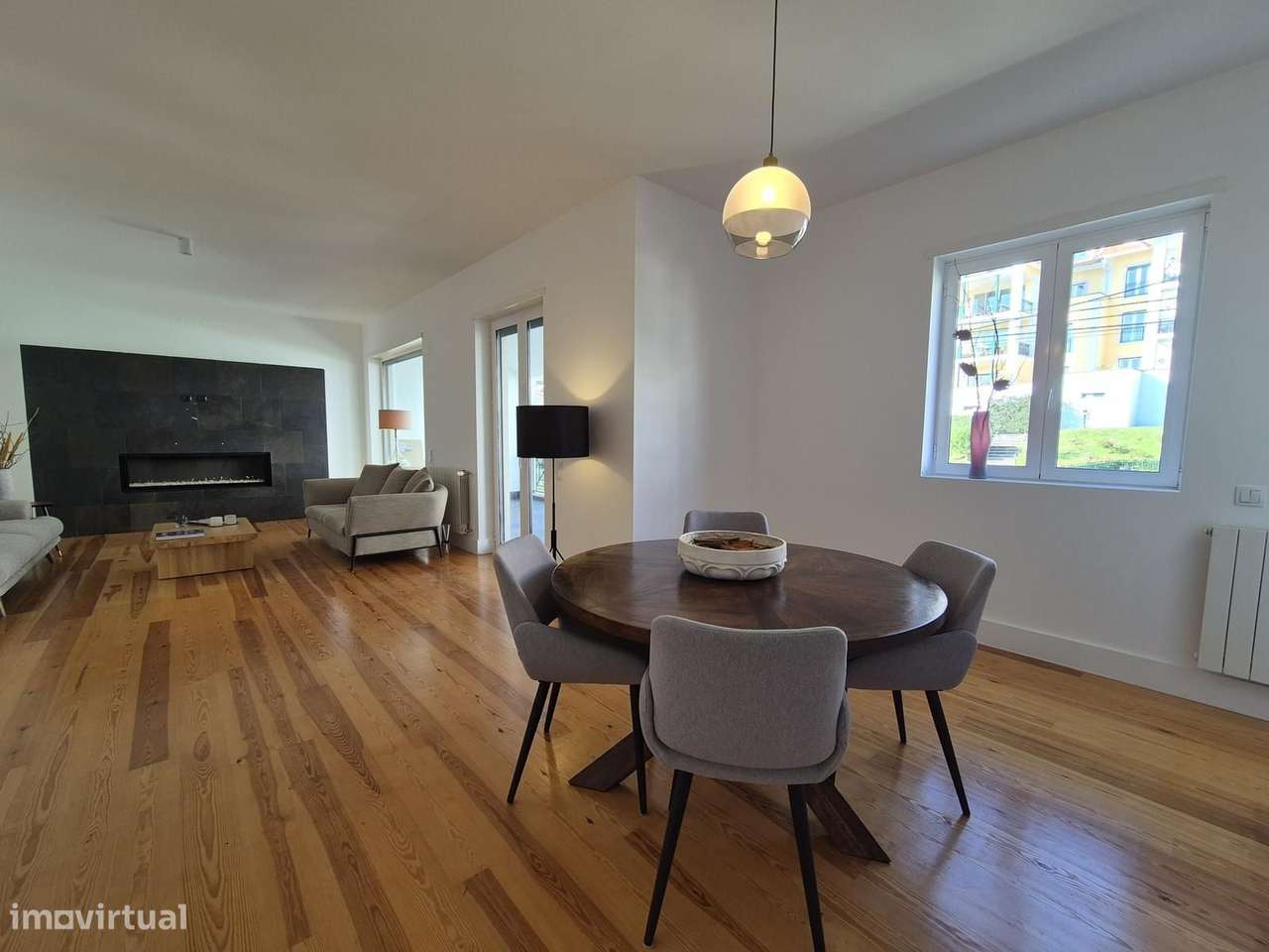 Apartamento T3 com varanda, Monte Estoril, Cascais - Grande imagem: 4/34