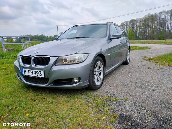 BMW Seria 3 318i Touring Edition Exclusive - 1