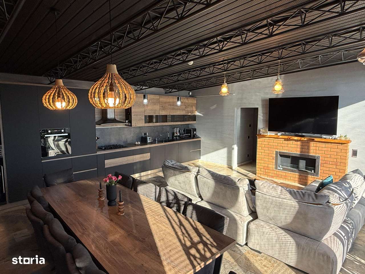 Penthouse 4 camere lux Mamaia Sat-5