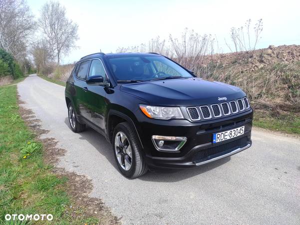 Jeep Compass - 25