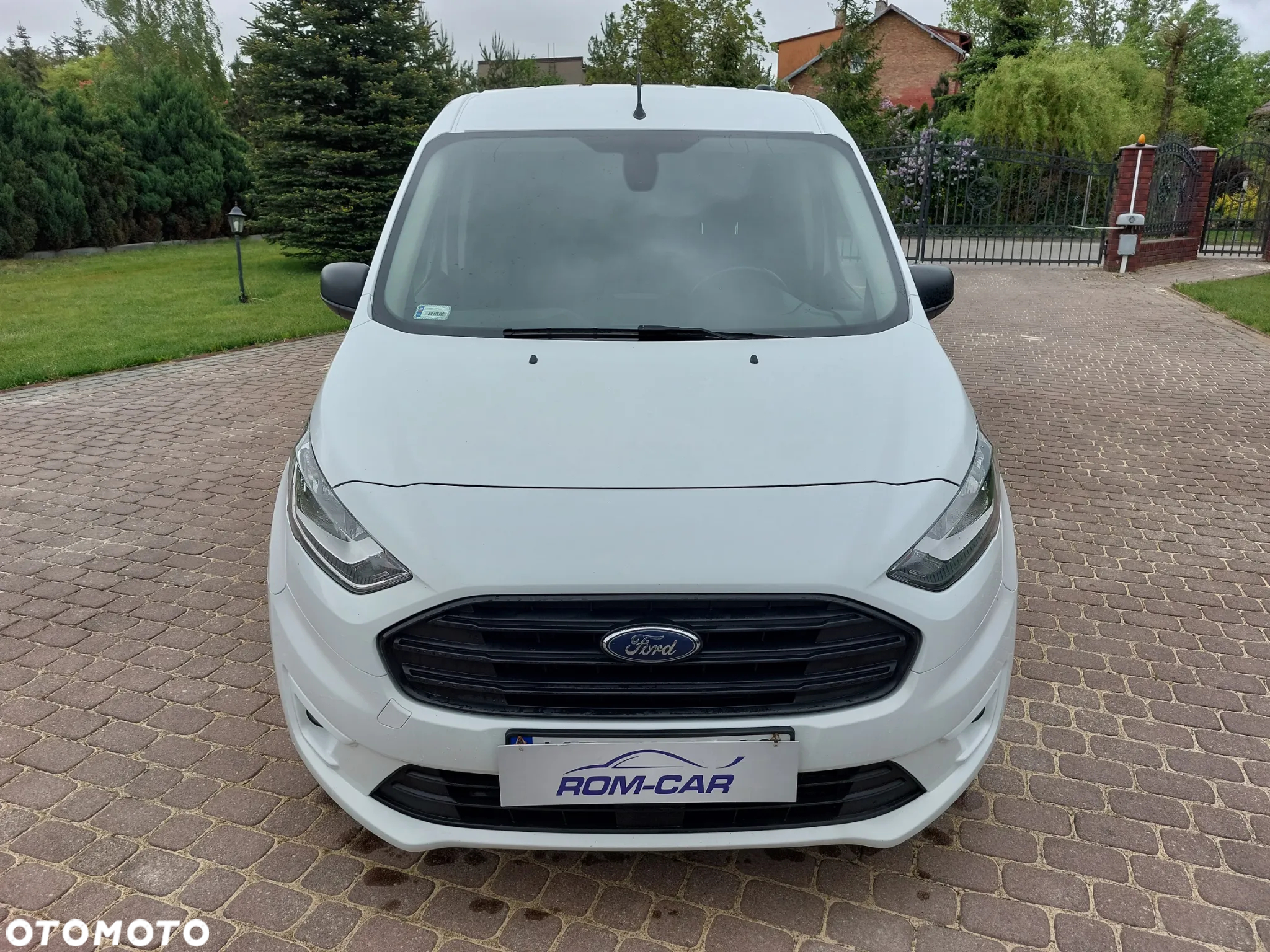 Ford Transit Connect - 9