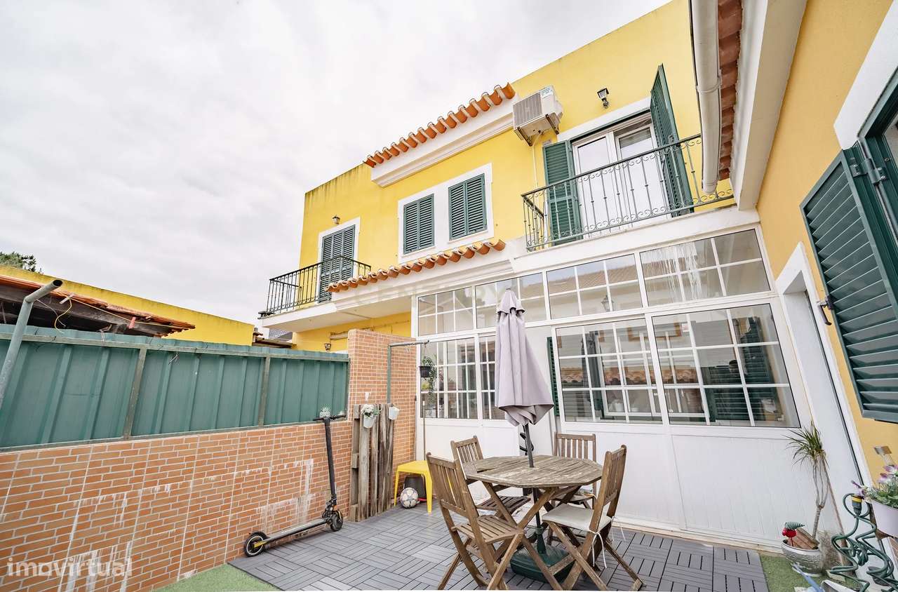 Moradia T3 - Quinta do Conde-23