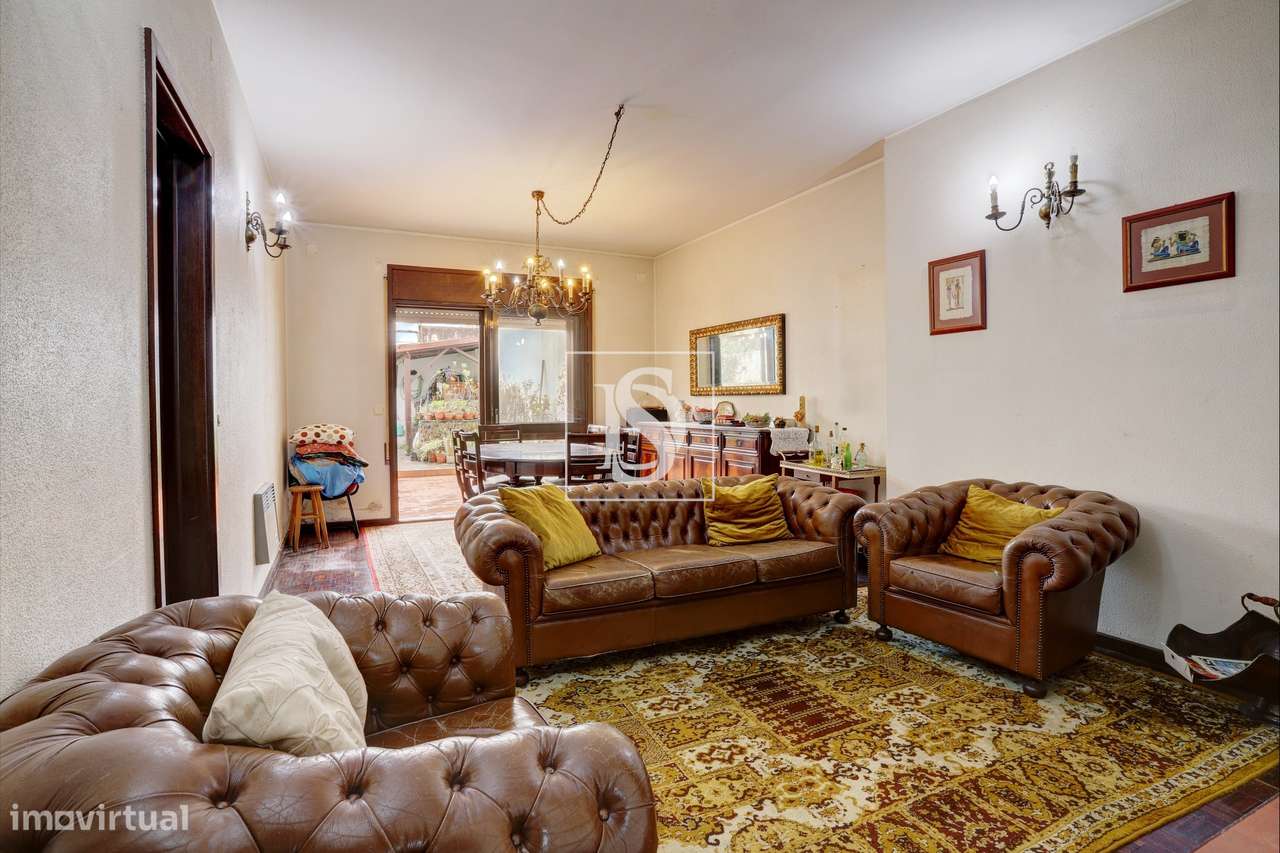 Moradia com garagem no centro da Póvoa de Varzim - Grande imagem: 5/39