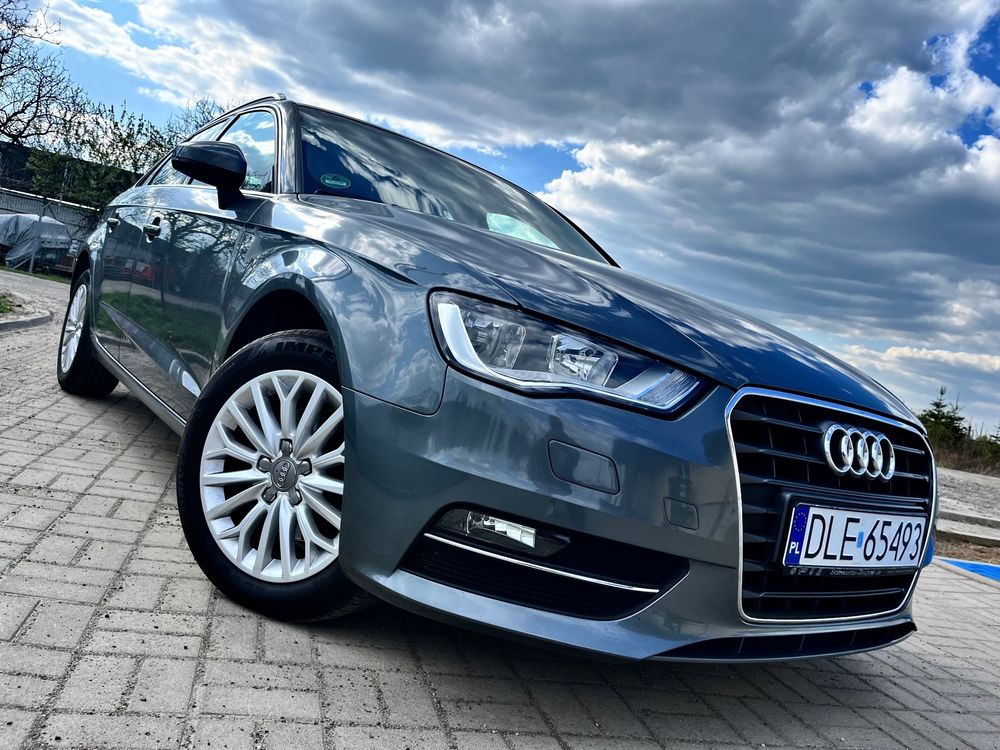 Audi A3 8V 1.6 TDI S tronic Attraction 2013