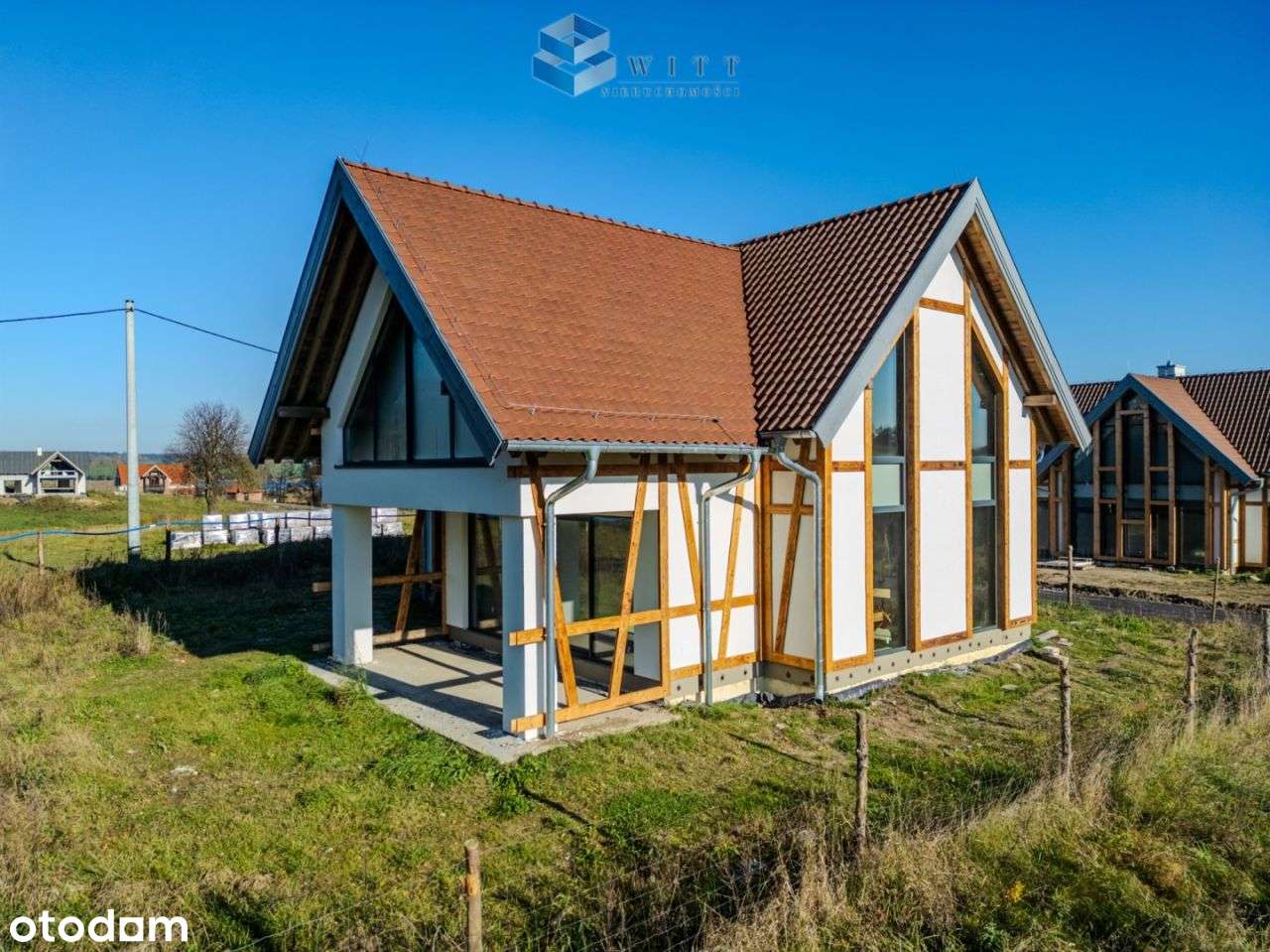 Dom z duszą Warmii i nowoczesnym charakterem-4