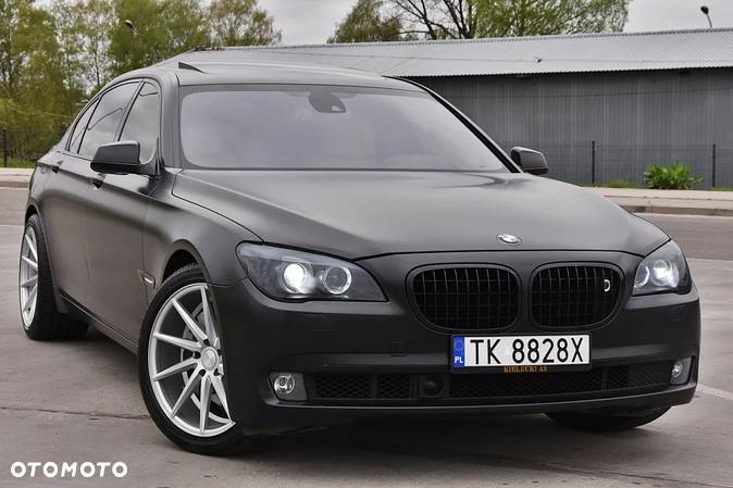 BMW Seria 7 750i L - 17