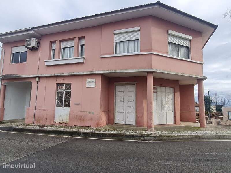 ARRENDA-SE LOJA COMERCIAL | 100 m² | SÃO JOÃO DA MADEIRA - Grande imagem: 4/6