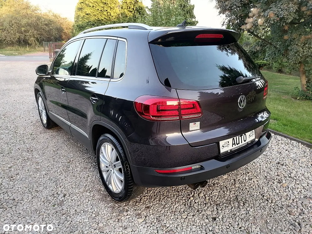 Volkswagen Tiguan 2.0 TDI DPF BlueMotion Technology Lounge Sport & Style - 5