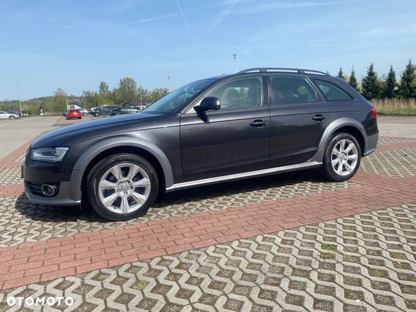 Audi A4 Allroad quattro 2.0 TDI DPF S tronic - 29