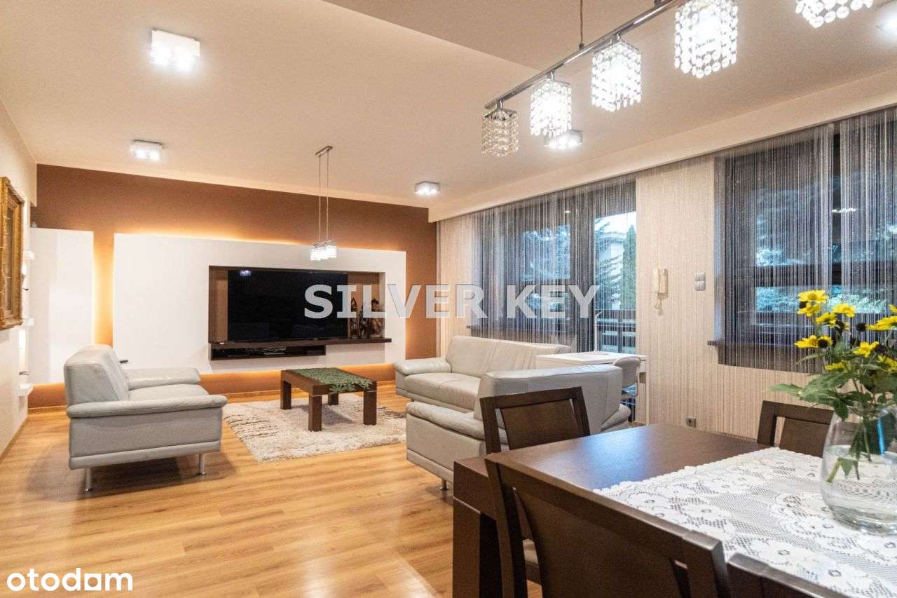 Wyjątkowy Dom z Dodatkowym Budynkiem Usługowym-1