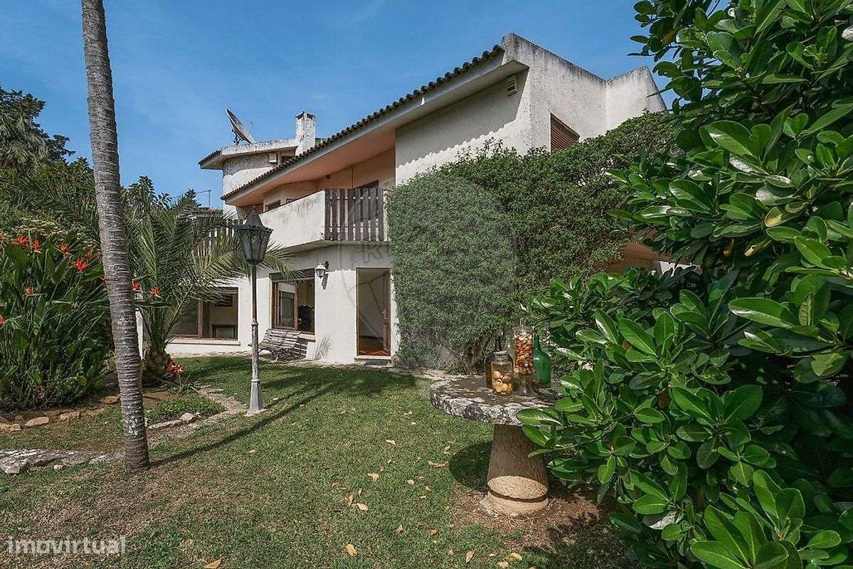 Moradia T5 para venda-4