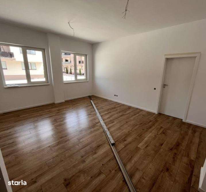 Apartament de 3 camere, parcare, finisat, incalzire in pardoseala, zon - Imagine principală: 2/7