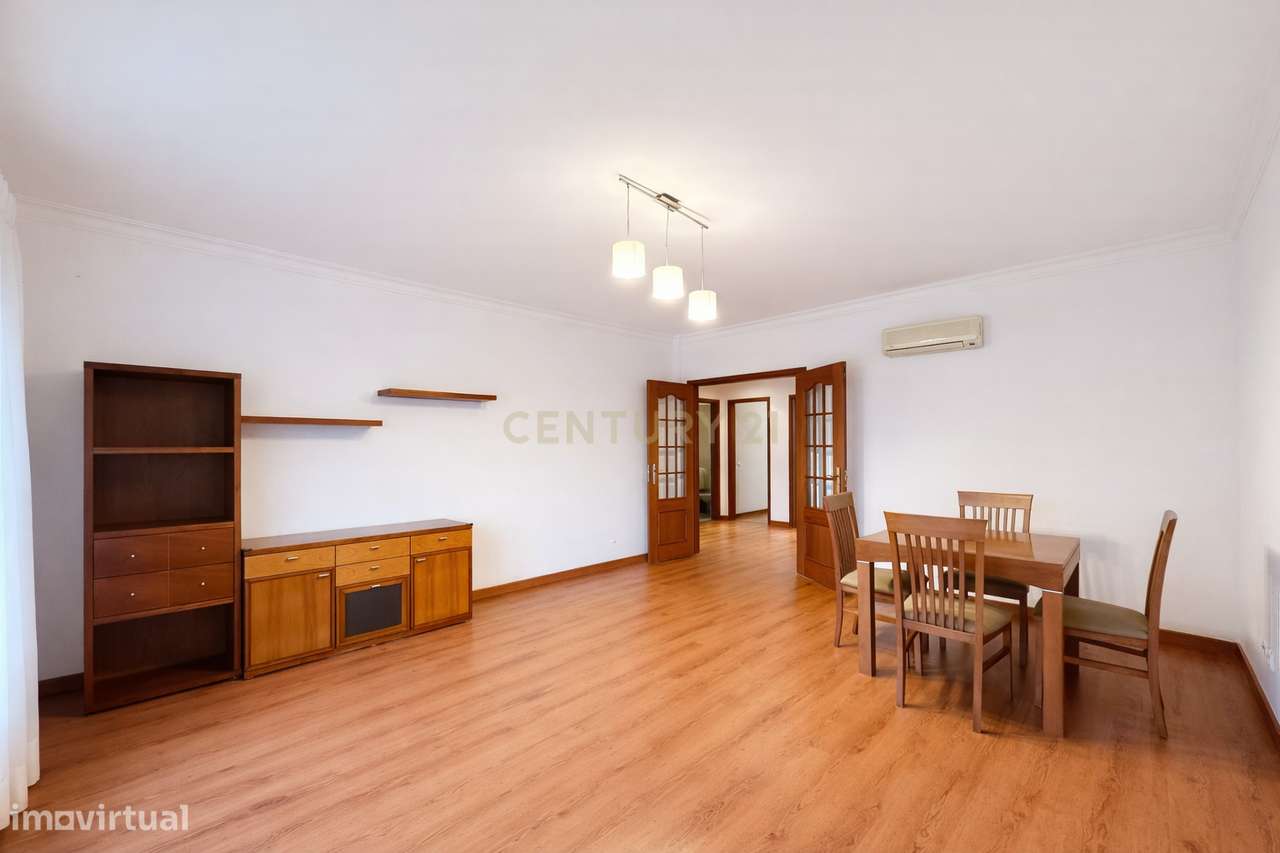 Apartamento T2 para Arrendamento na Sobreda - Grande imagem: 3/32