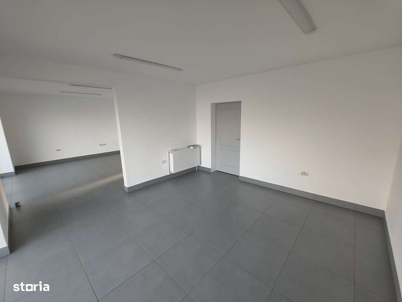 Spatiu comercial Calea Radnei Micalaca - Imagine principală: 4/9