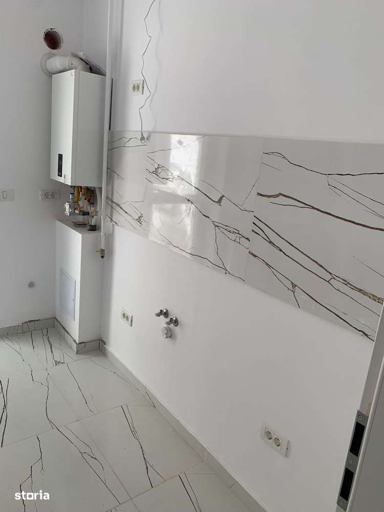 PROMOTIE!! Garsoniera spatioasa 36mp , Metrou Aparatorii Patriei - Imagine principală: 2/5