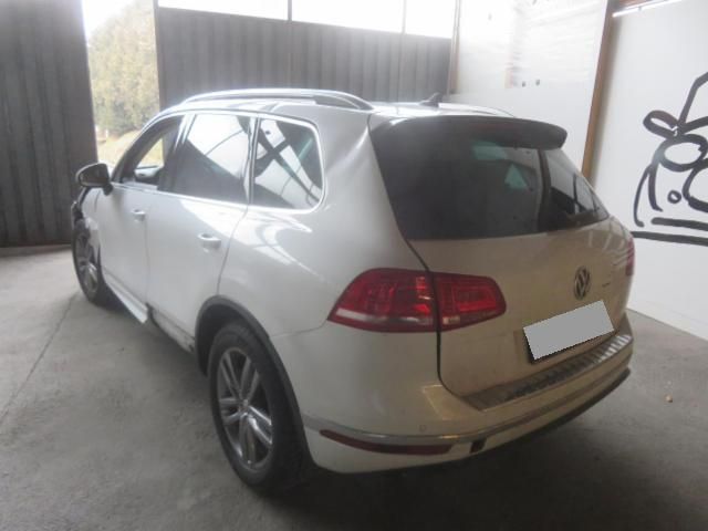 Volkswagen Touareg II 3.0 V6 TDI SCR Blue Motion DPF Automatik Terrain Tech 2015